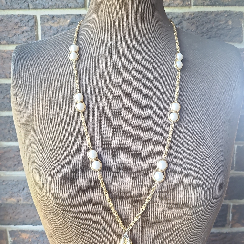 Vintage Gold Tone Faux Pearl Long Necklace